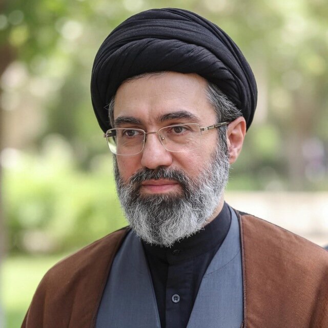 رهبر انقلاب: صیانت از وحدت و پرهیز از تفرقه و تنازع وظیفه‌ی همگانی است